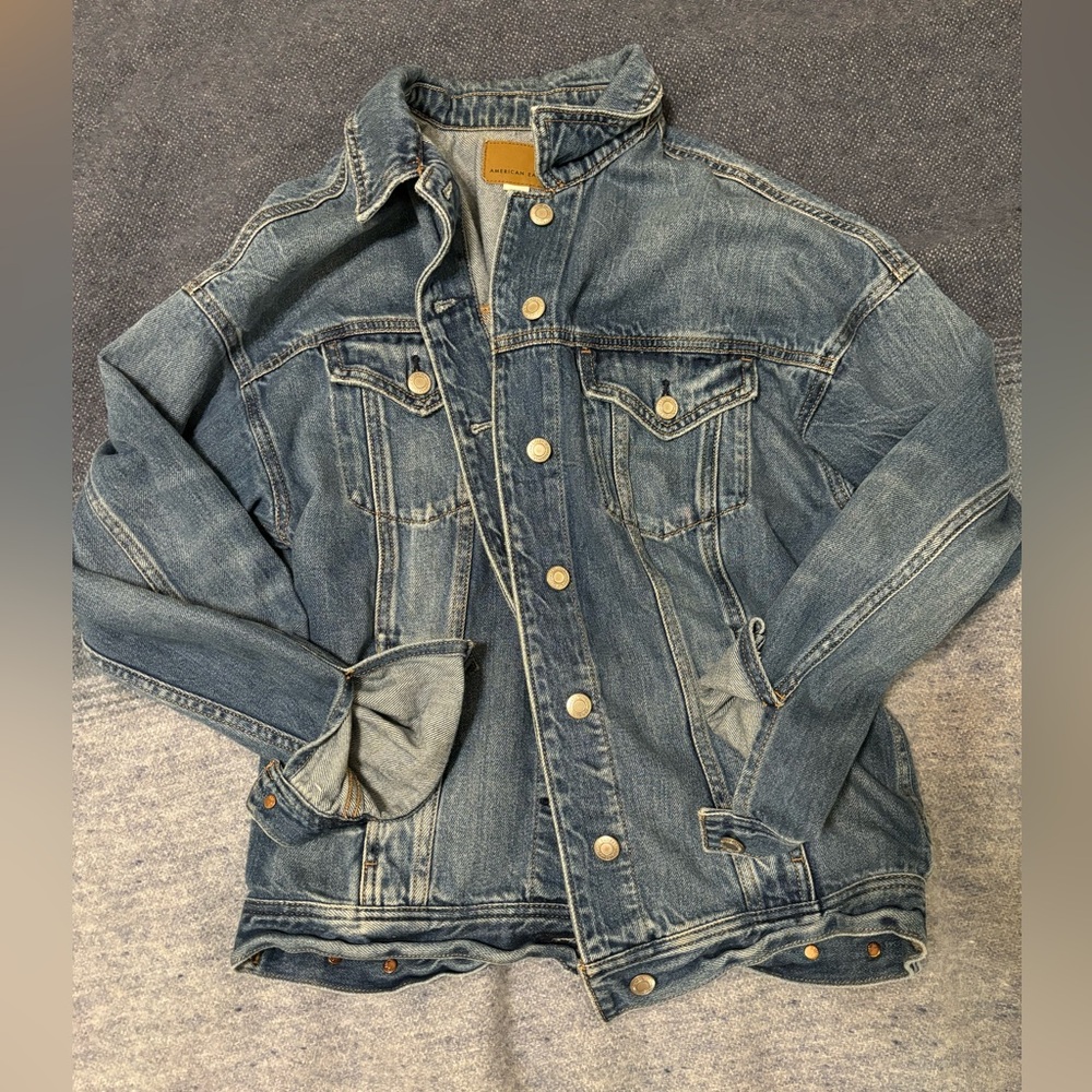American Eagle denim jacket medium blue small - Picture 2 of 3